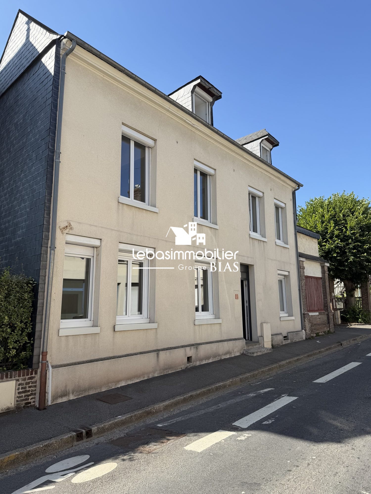 Flat Route d'Anneville in Berville-sur-Seine