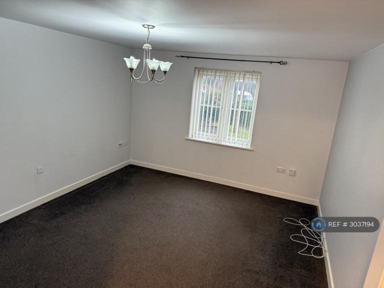 Flat Cross Street in Sandwell