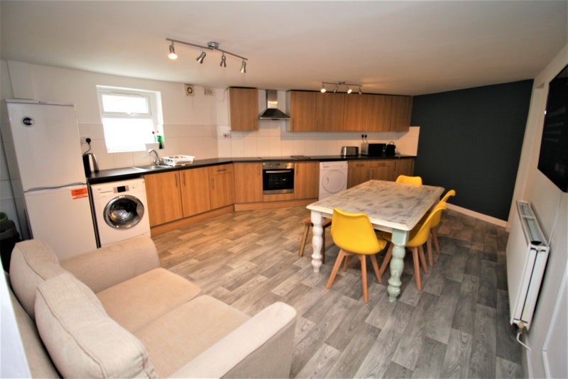 Room Edward Road in Rushcliffe
