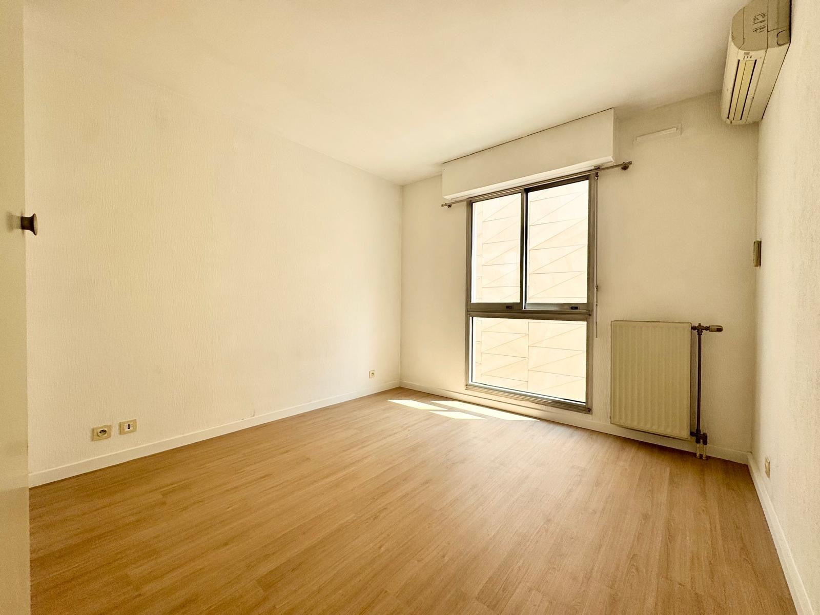 Appartement Rue Émile Jamais à Nîmes