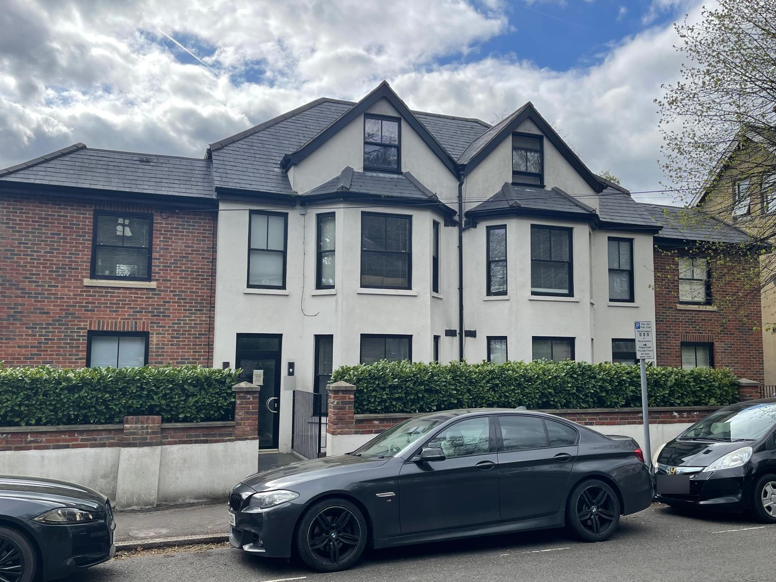 Flat Priory Avenue in High Wycombe