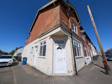 Flat Edmund Street in Kettering