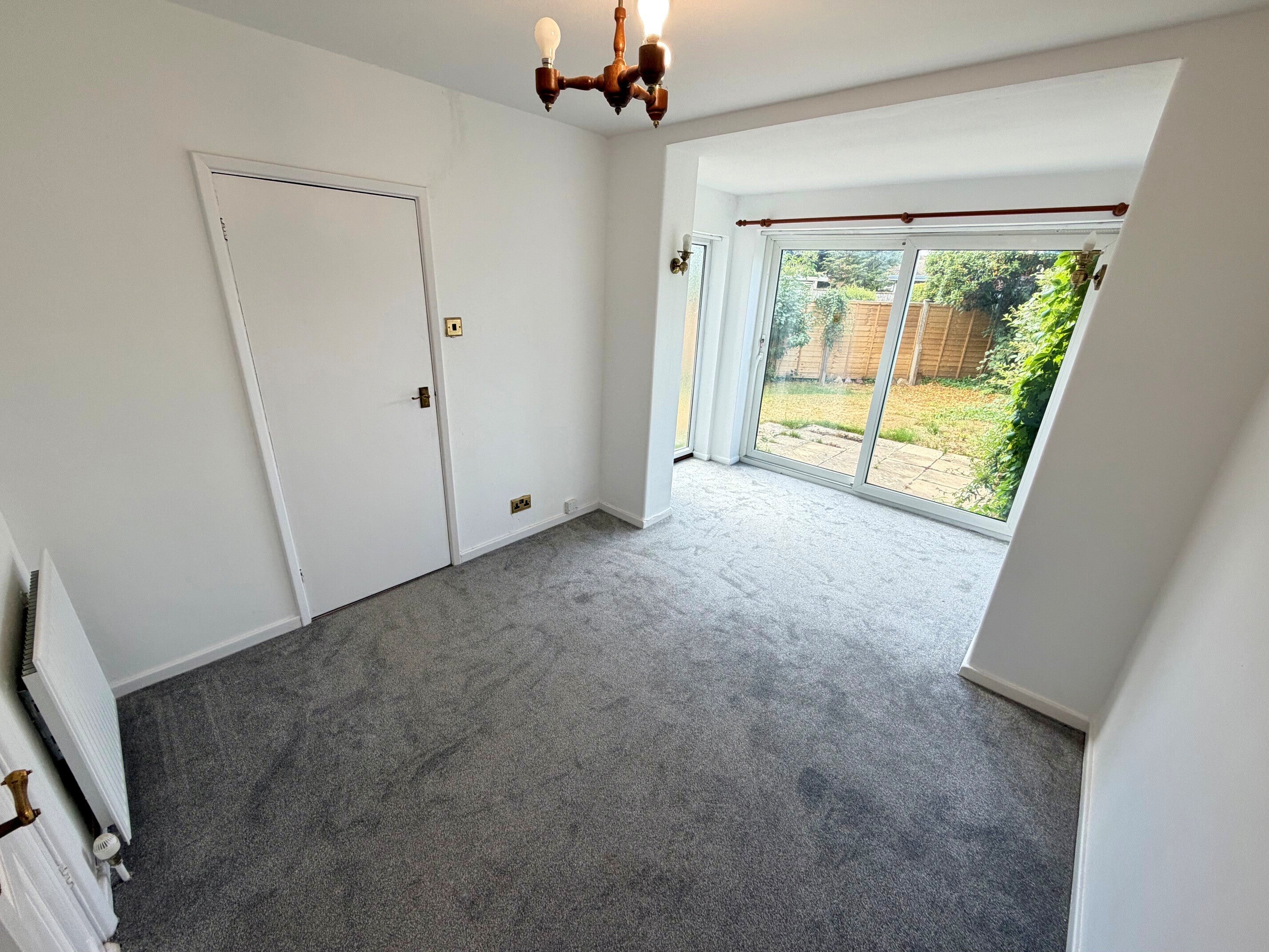 House Saltersgate Drive in Charnwood