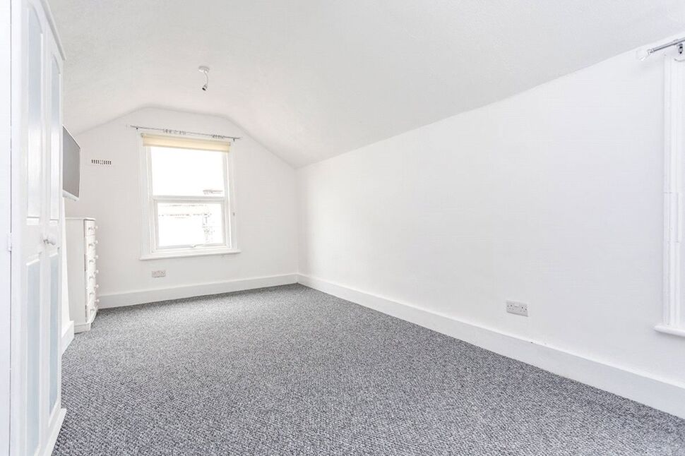 Flat Watling Street in Hertsmere