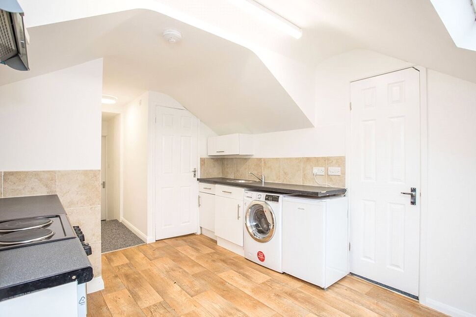 Flat Watling Street in Hertsmere