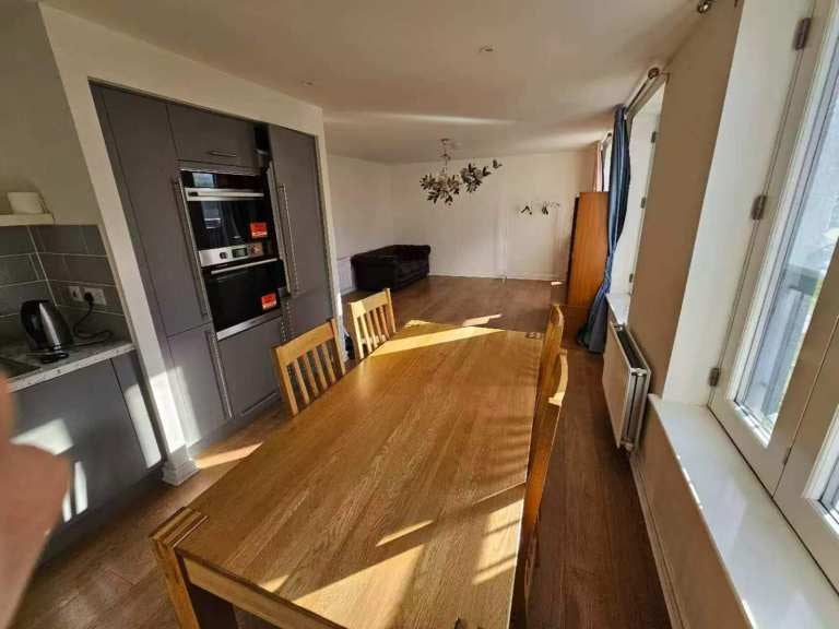 Flat Granton Terrace in Glasgow