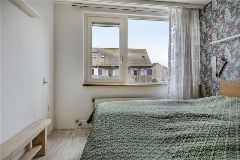 Tussenwoning te koop: Jelle Posthumapad 62, Amsterdam