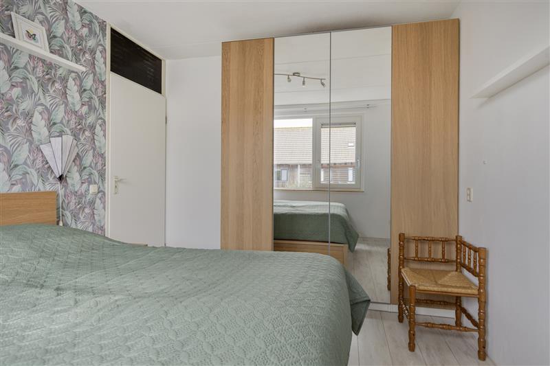 Tussenwoning te koop: Jelle Posthumapad 62, Amsterdam