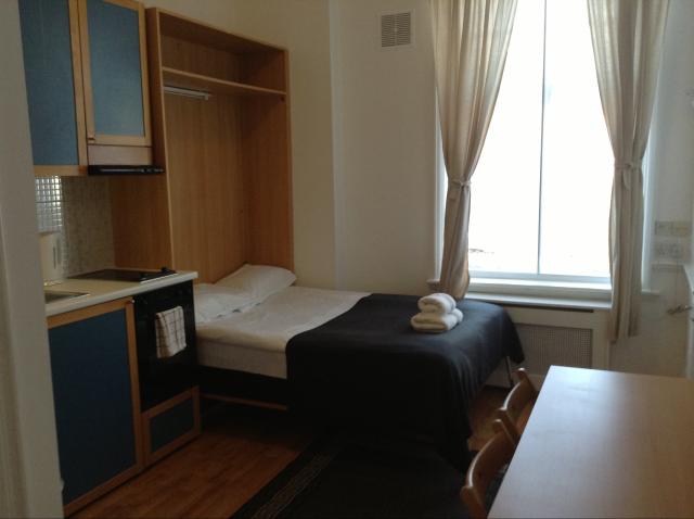 Room Fulham Palace Road in Greater London