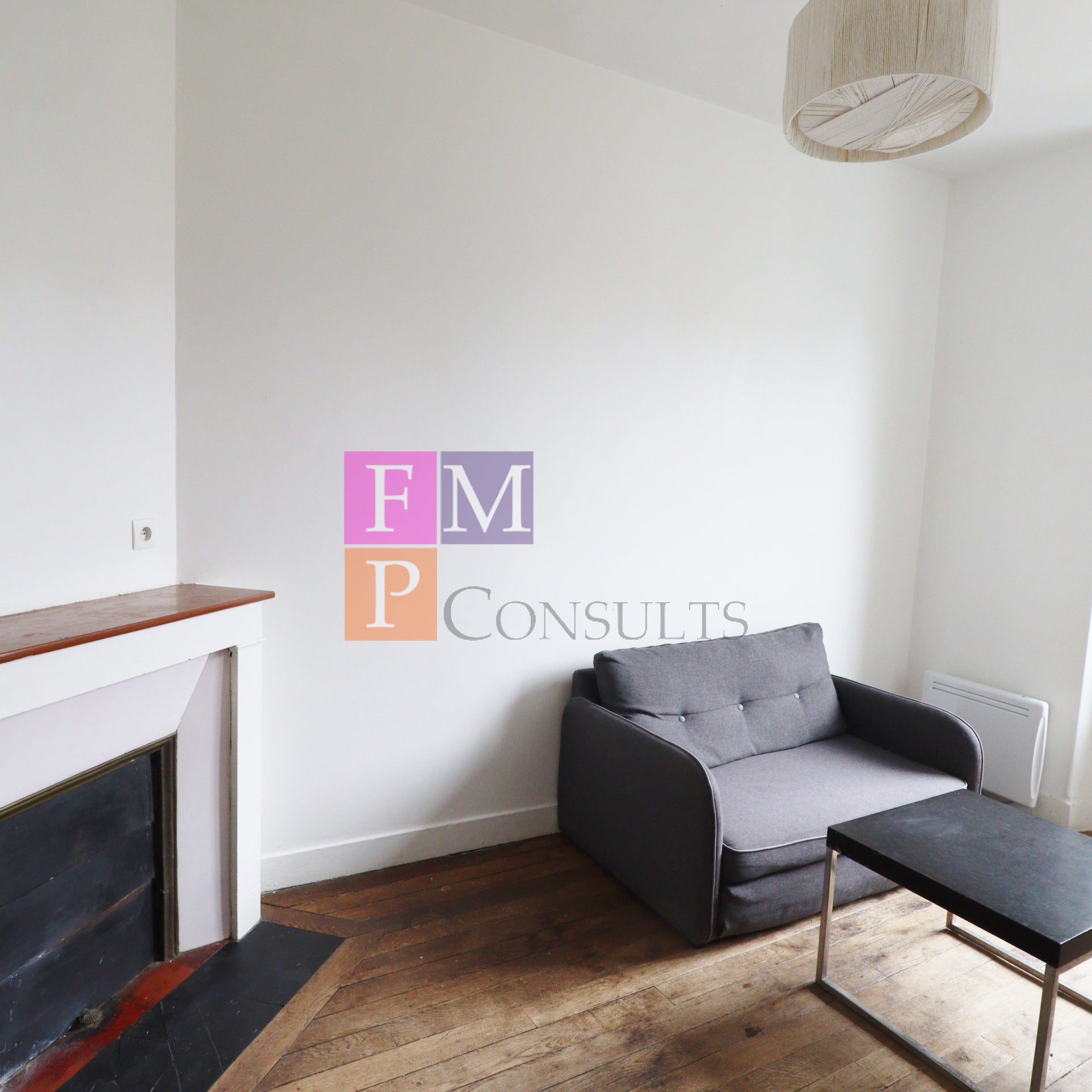 Flat Rue des Vignoles in Paris