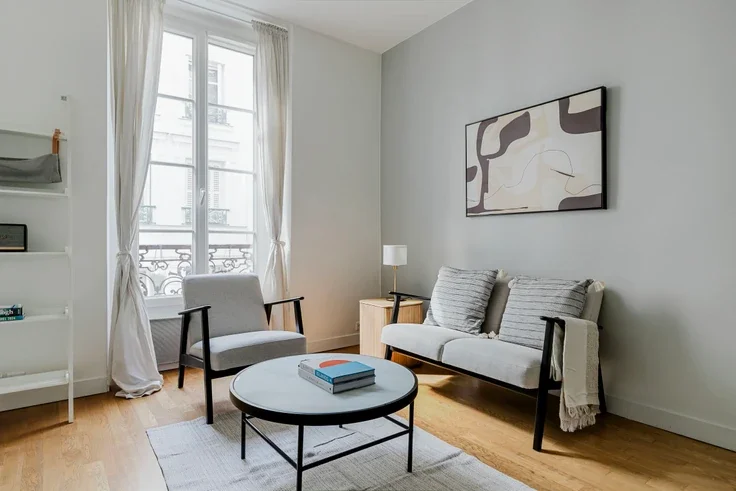 House Rue de Crussol in Paris
