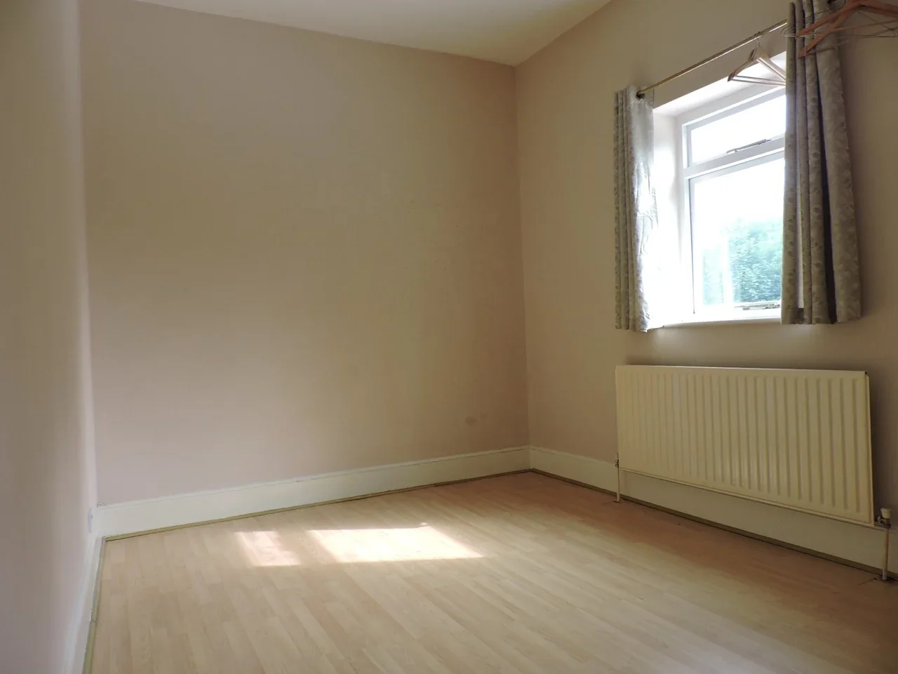 Flat Sandford Road in Greater London