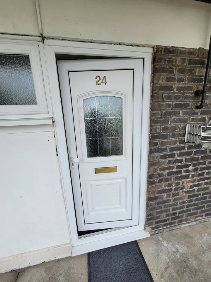 Flat Thistledown in Basildon