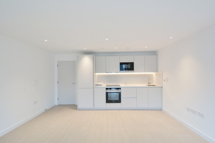 Flat Packington Square in Greater London