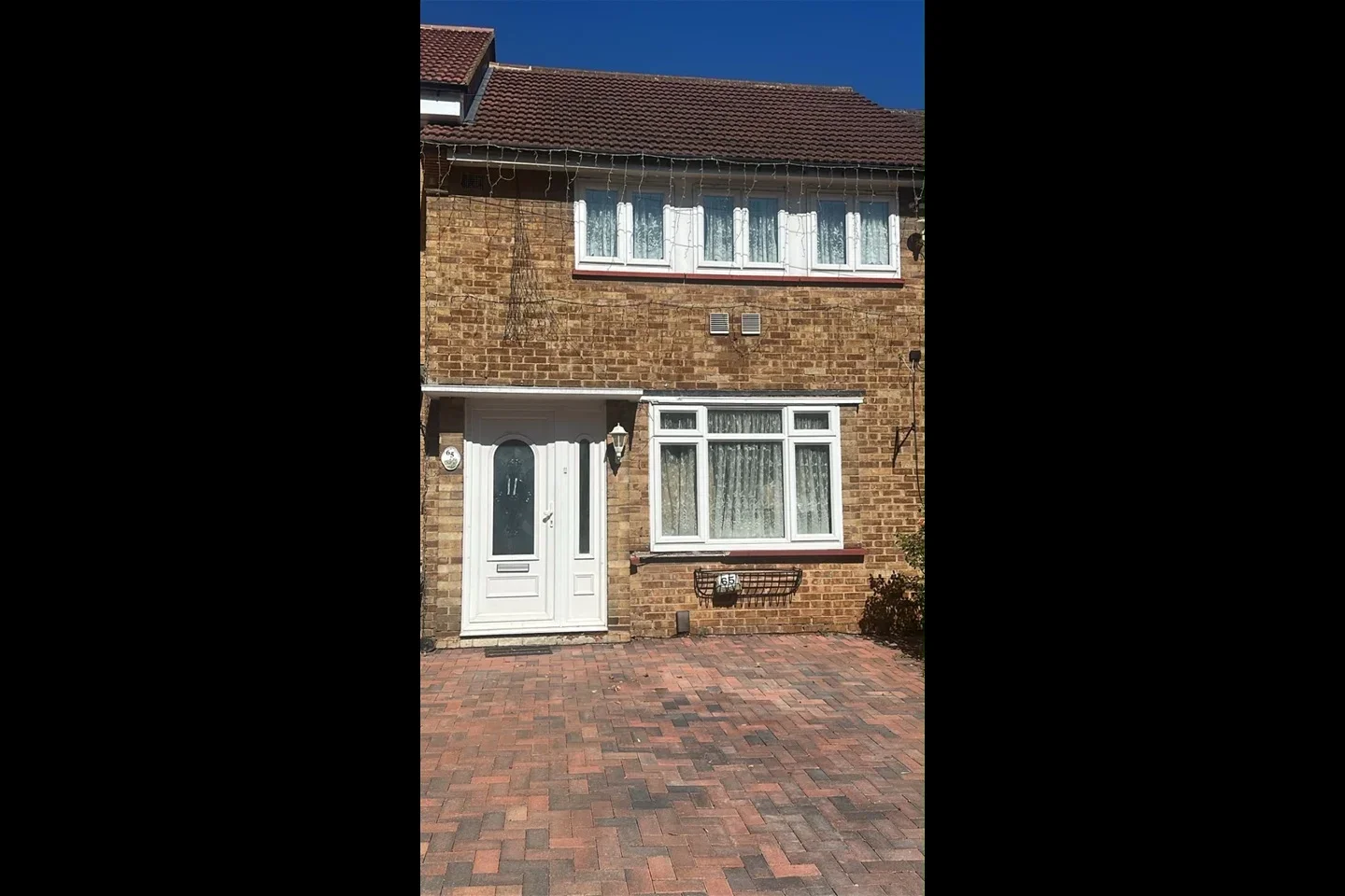 House Corran Way in South Ockendon