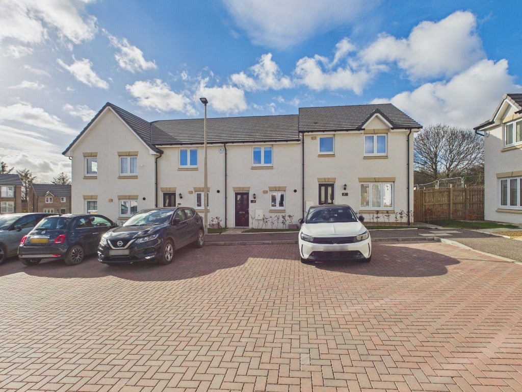 House Berry Drive in City of Edinburgh