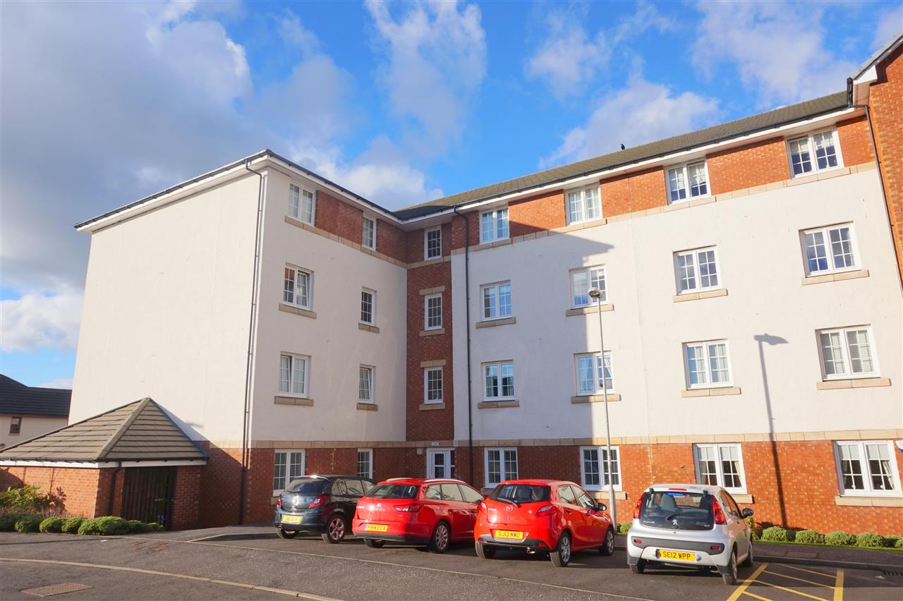 Flat West Mains Road in East Kilbride