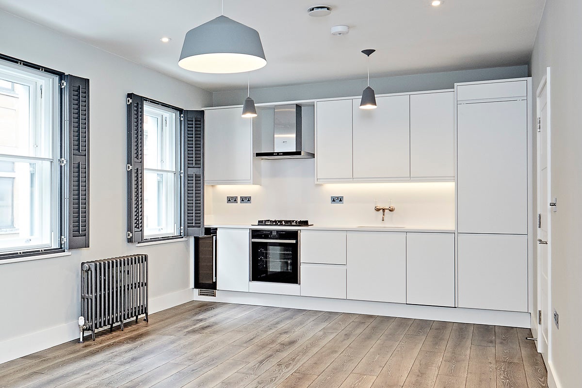 Flat Rupert Court in City of Westminster