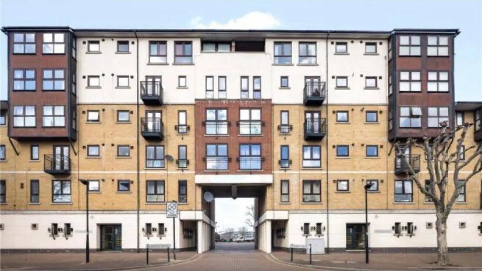 Flat Evelyn Road in Greater London
