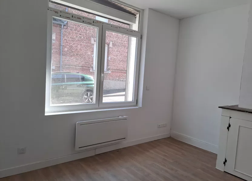 Flat Rue Boucher de Perthes in Saint-Quentin