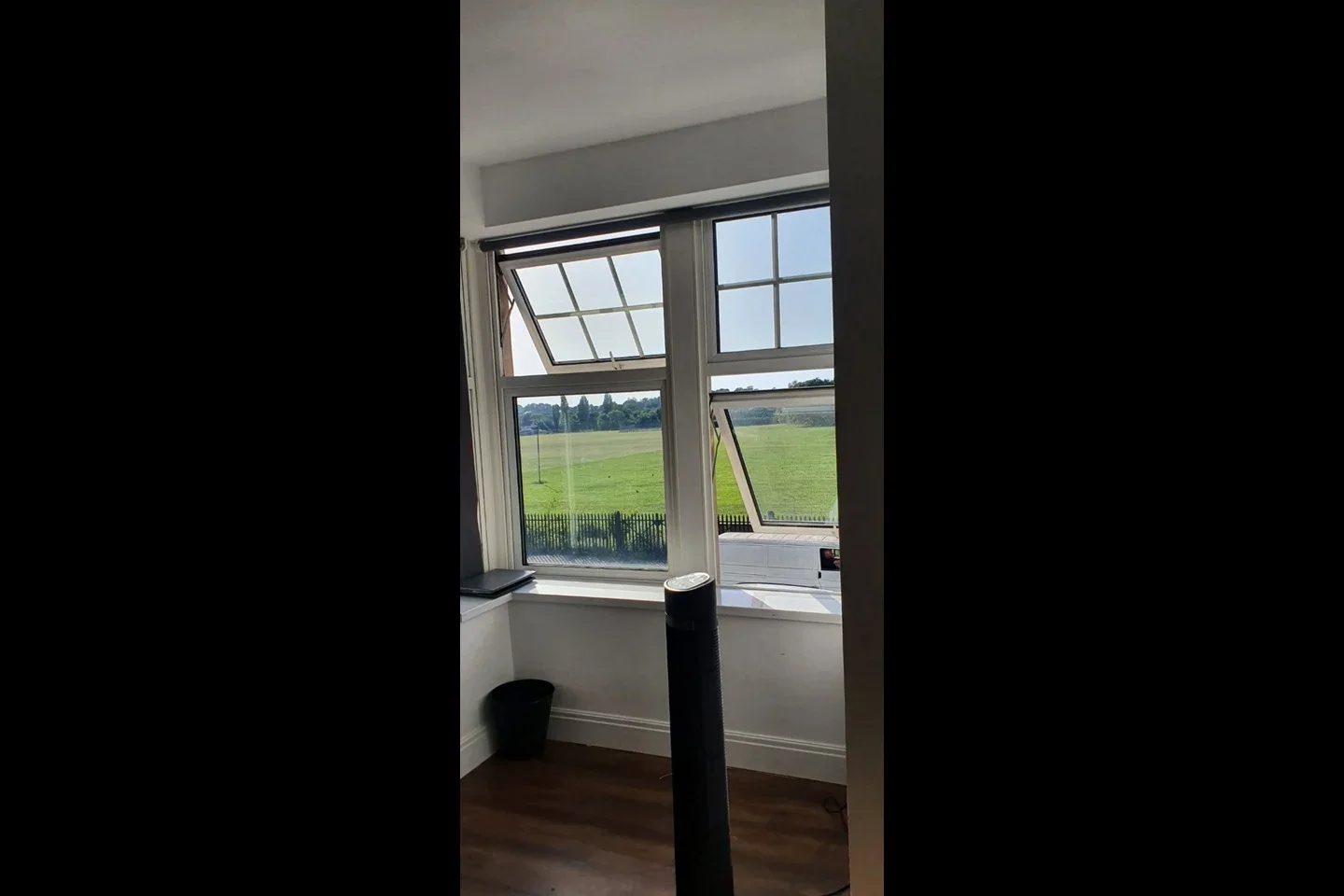 Room Southmead Road in Bristol