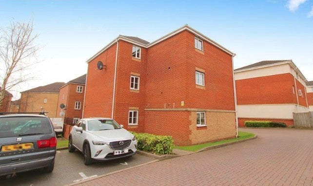 Flat Thornbury Road in Bloxwich