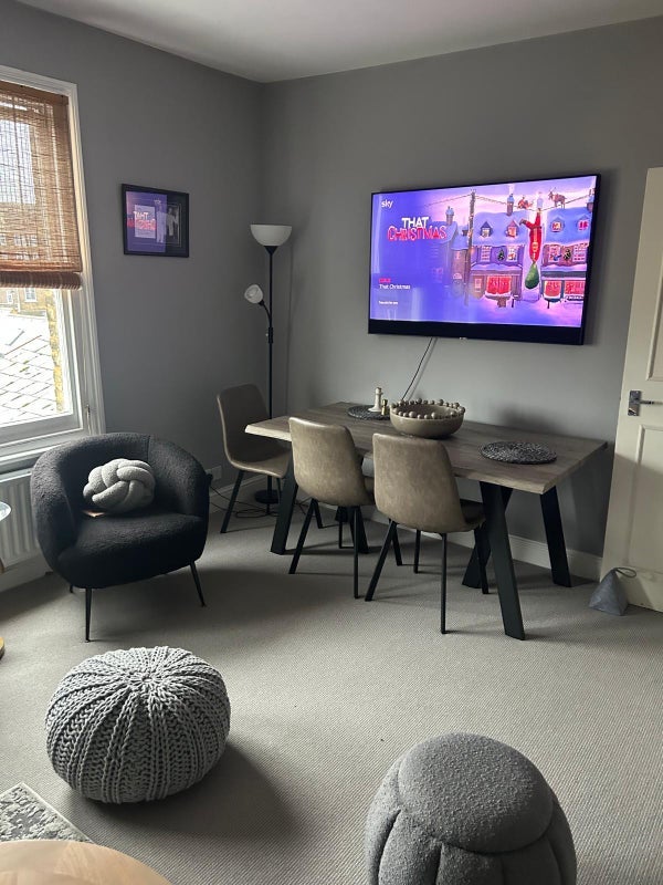 Room Sycamore Mews in Greater London
