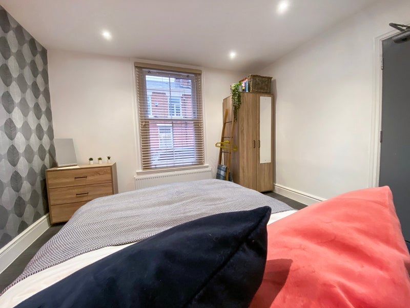 Room Great Avenham Street in Preston