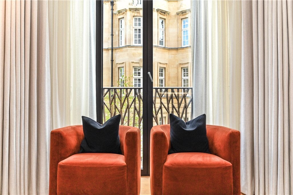Flat Great Portland Street in City of Westminster