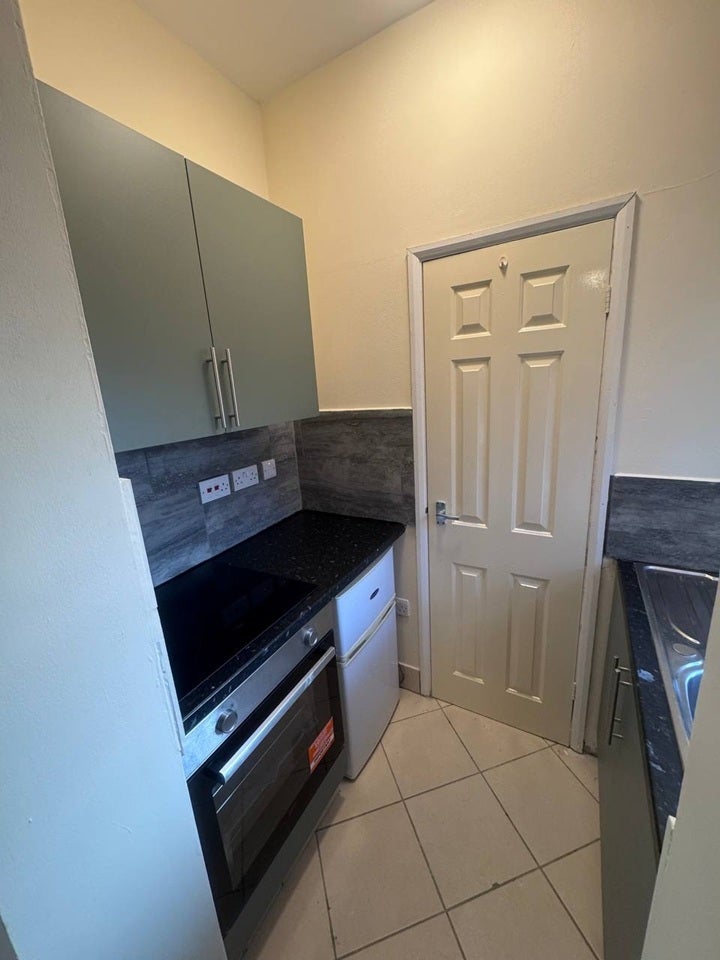 Flat Dallow Road in Luton