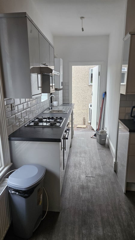 Room Sheringham Road in Greater London