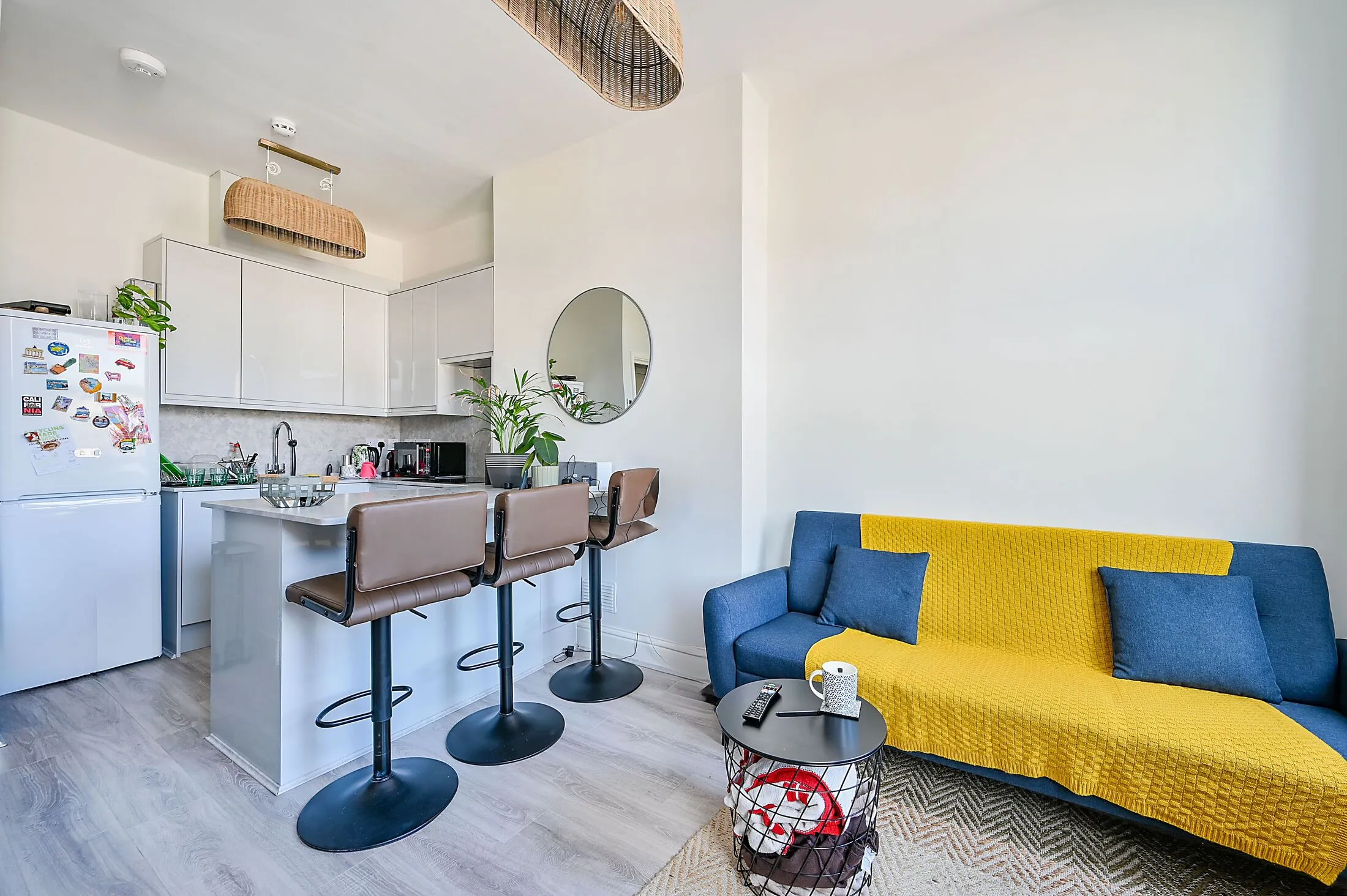 Flat Lime Grove in Greater London