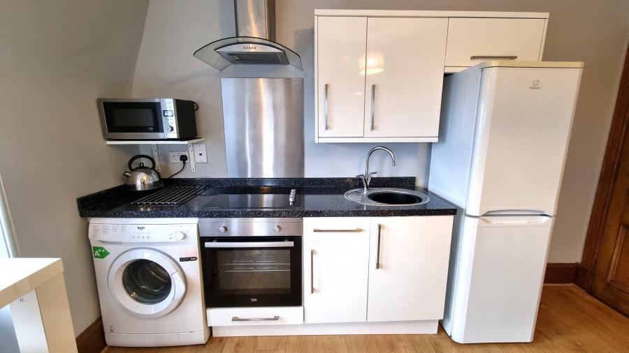 Flat Elmbank Terrace in Aberdeen City