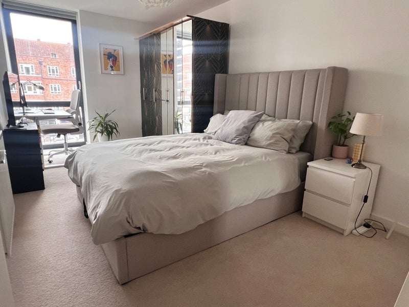 Flat Bloemfontein Road in Greater London