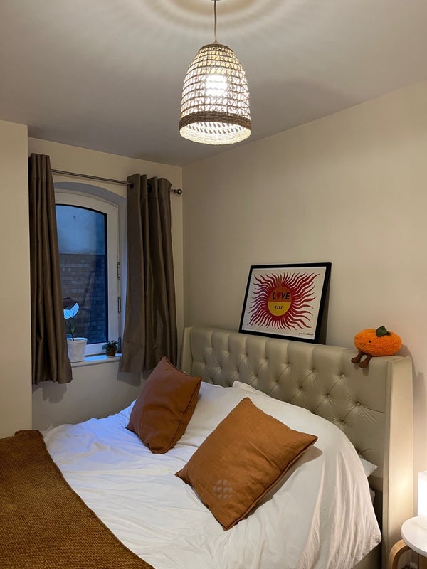 Room Shad Thames in Greater London