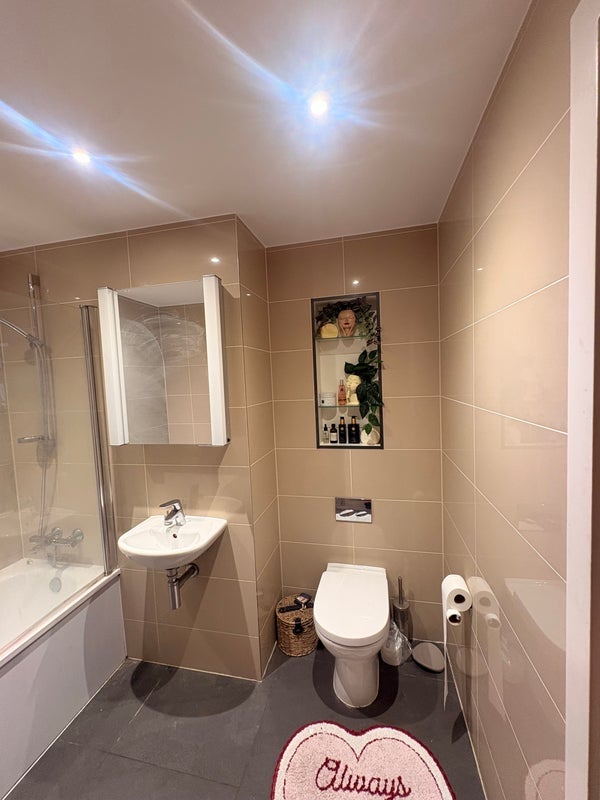 Room Mortgramit Square in Greater London