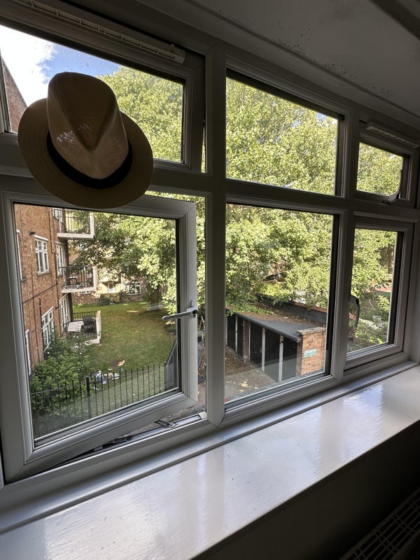 Room Ringford Road in Greater London