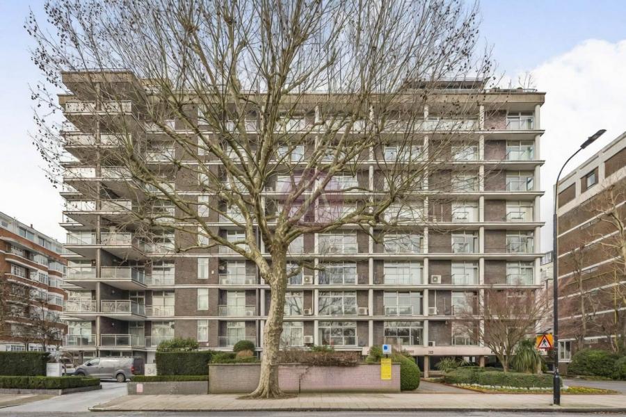 Flat Prince Albert Court in City of Westminster
