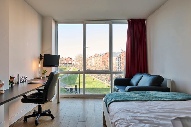 Room Upperton Road in Leicester