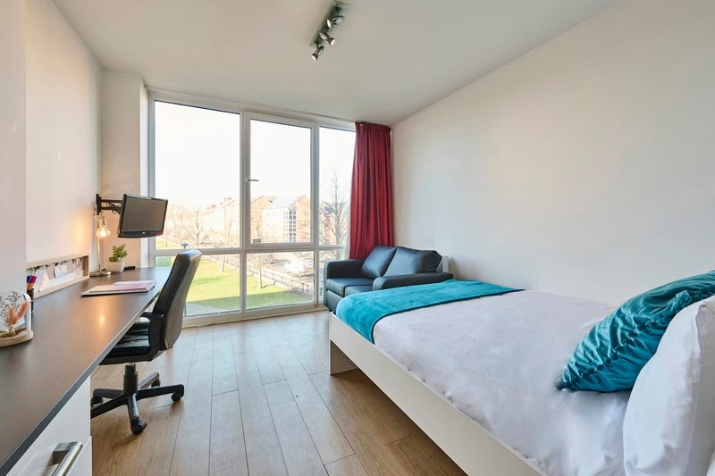 Room Upperton Road in Leicester