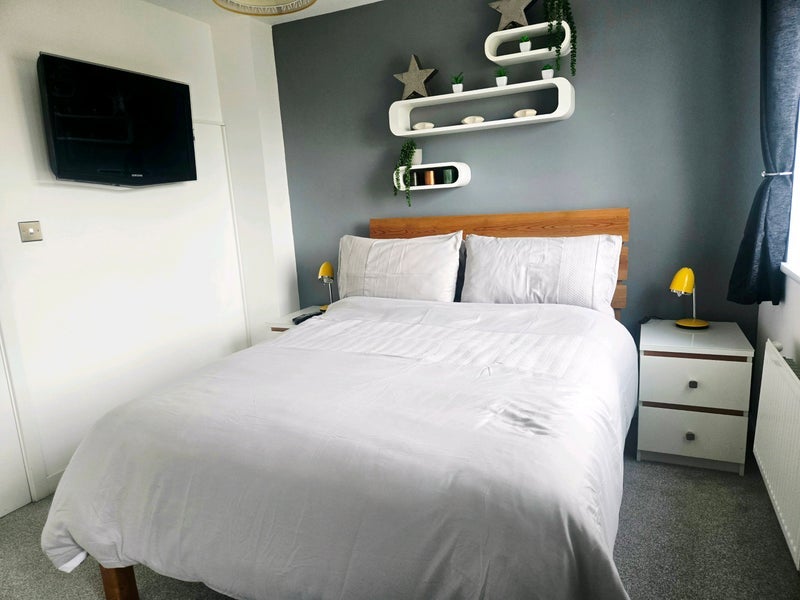 Room Mamba Grove in Weston-super-Mare