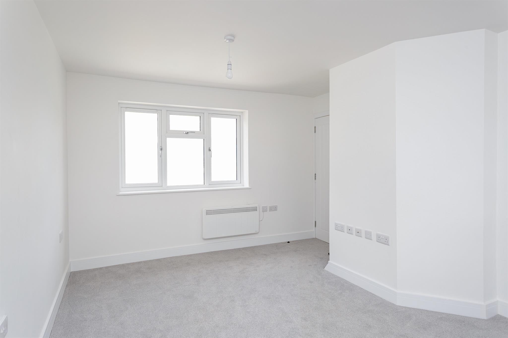Flat Salisbury Road in Amesbury