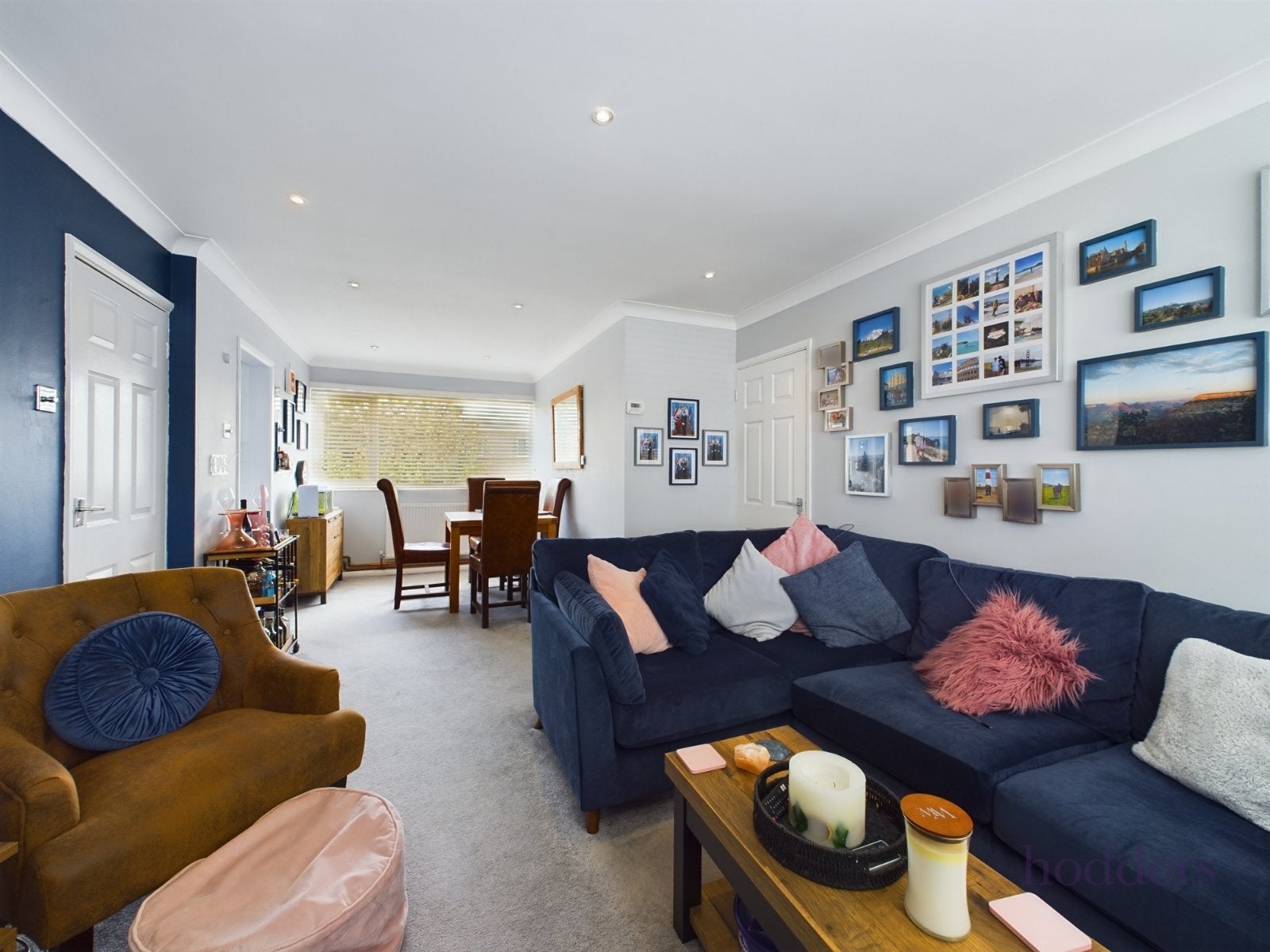 Flat Hazelbank Court in Borough of Runnymede