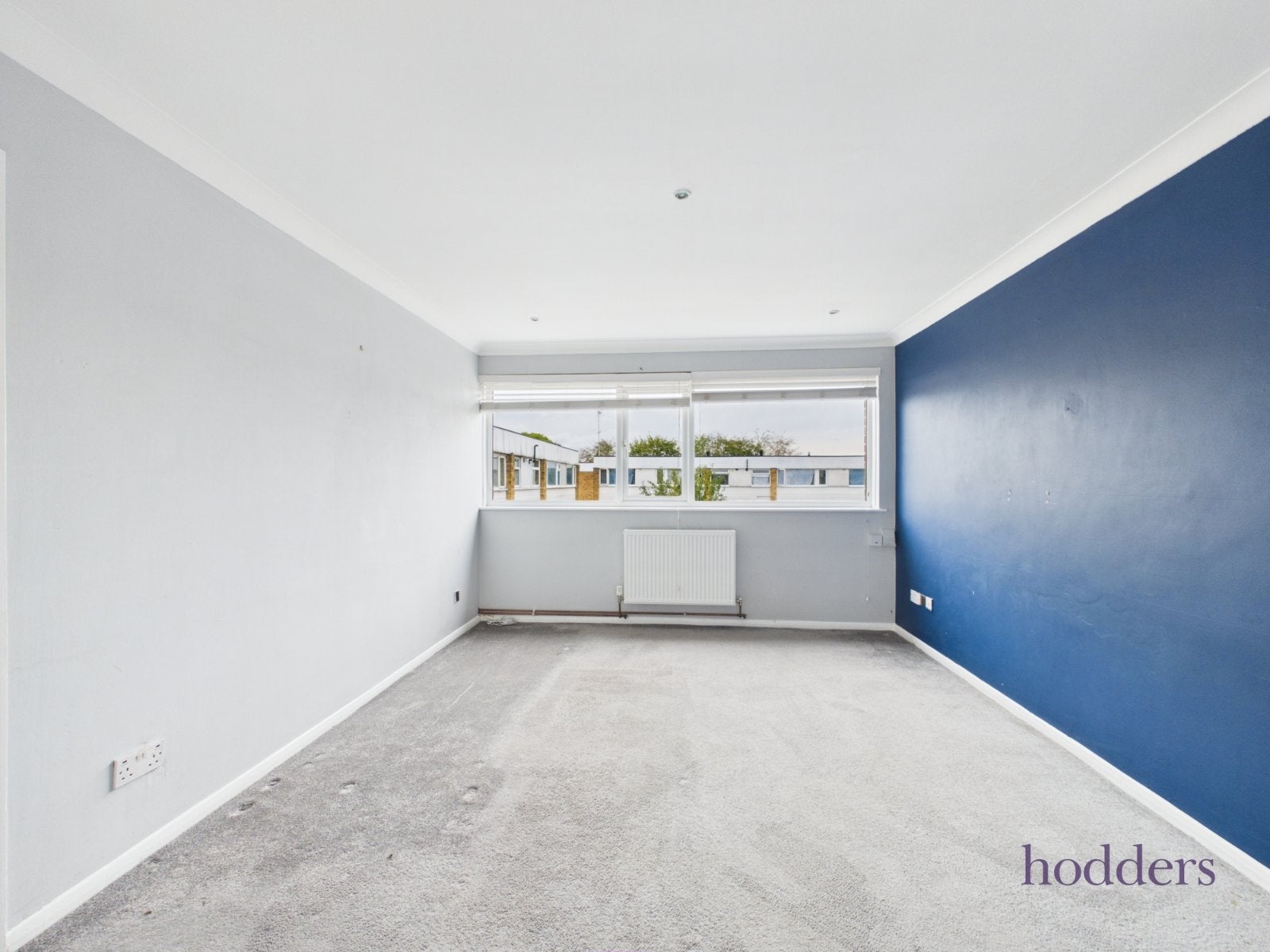Flat Hazelbank Court in Borough of Runnymede