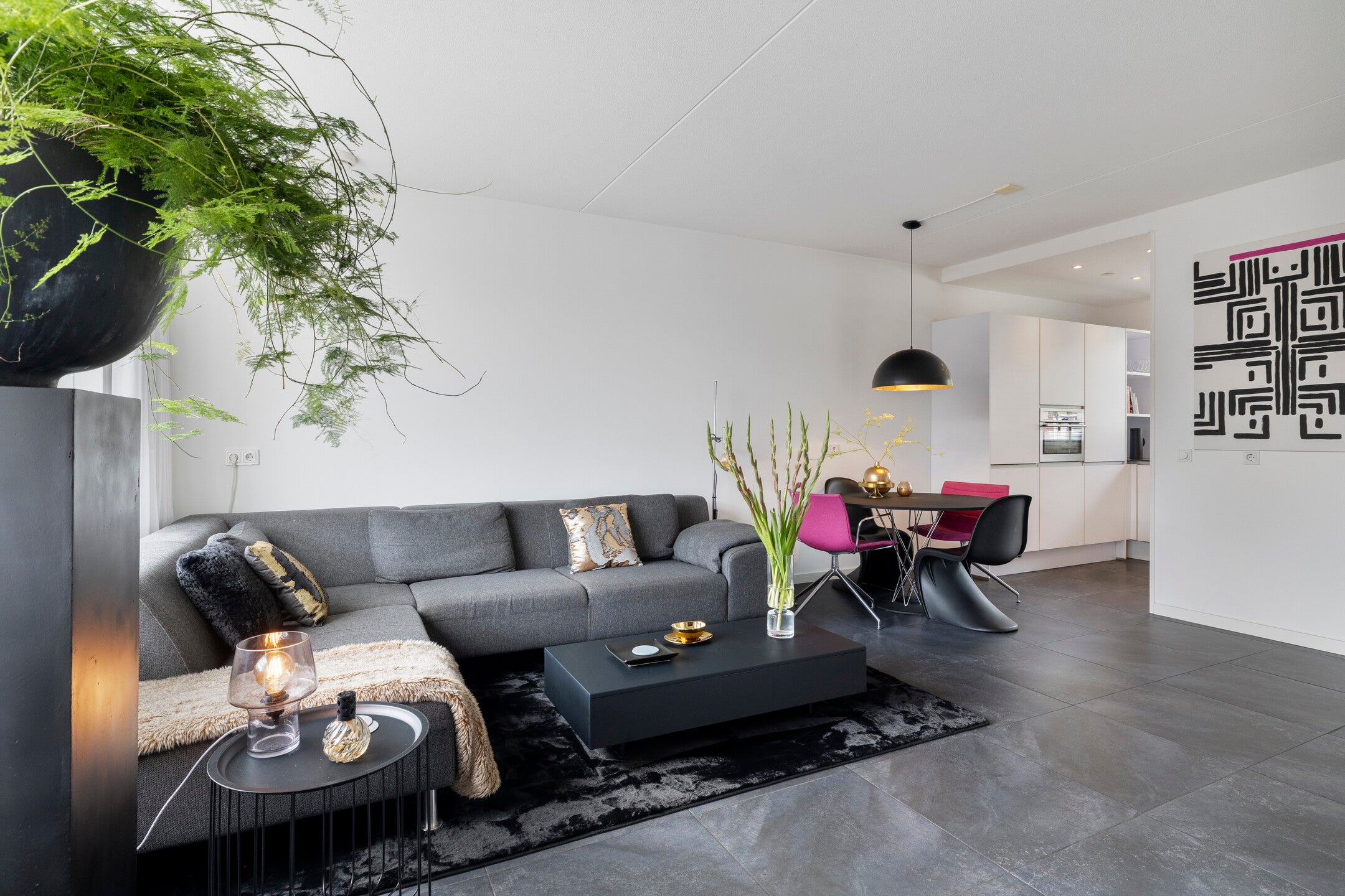 Tussenwoning te koop: Hubertuslaan 30, Etten-Leur