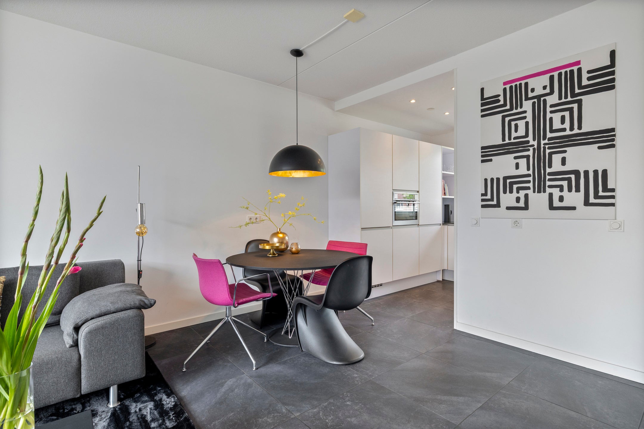 Tussenwoning te koop: Hubertuslaan 30, Etten-Leur