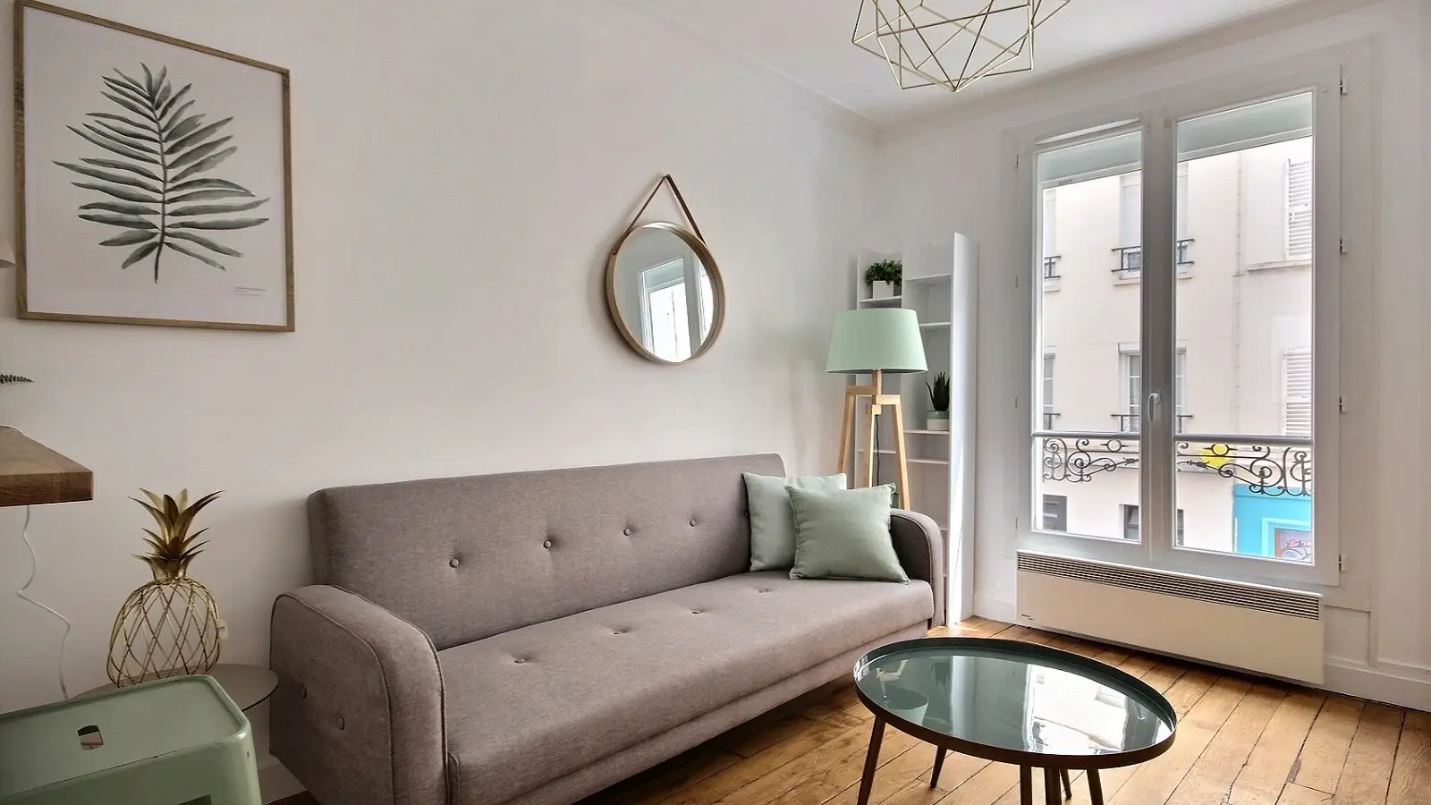Appartement Rue du Champ de Mars à Paris