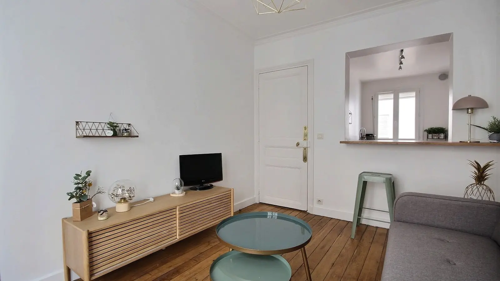 Appartement Rue du Champ de Mars à Paris