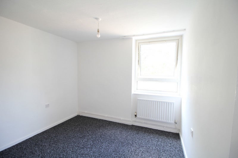 Room Teviot Street in Greater London