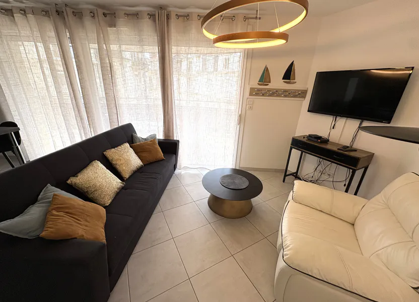 Flat Rue Charles Abel in Metz